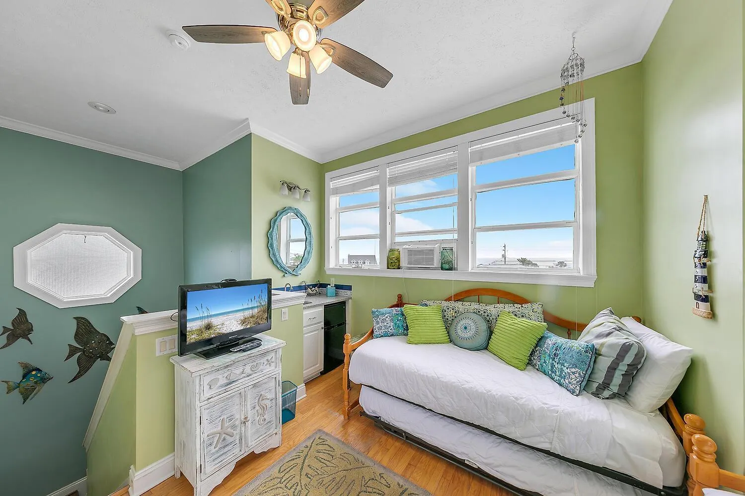 Semesterbostad Blue Turtle Beach House By Emerald Coast Retreats Panama City Beach USA