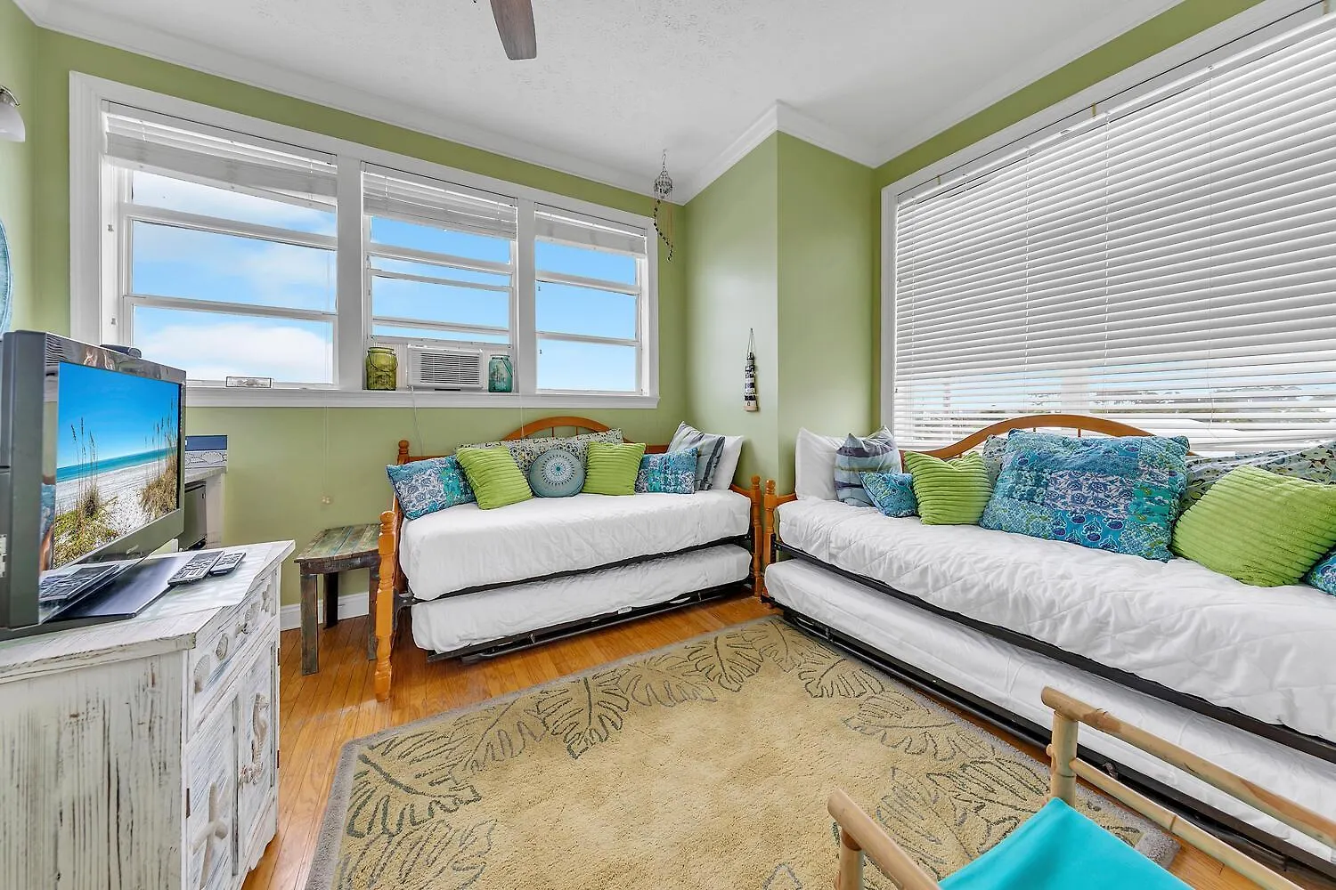 Blue Turtle Beach House By Emerald Coast Retreats Panama City Beach USA