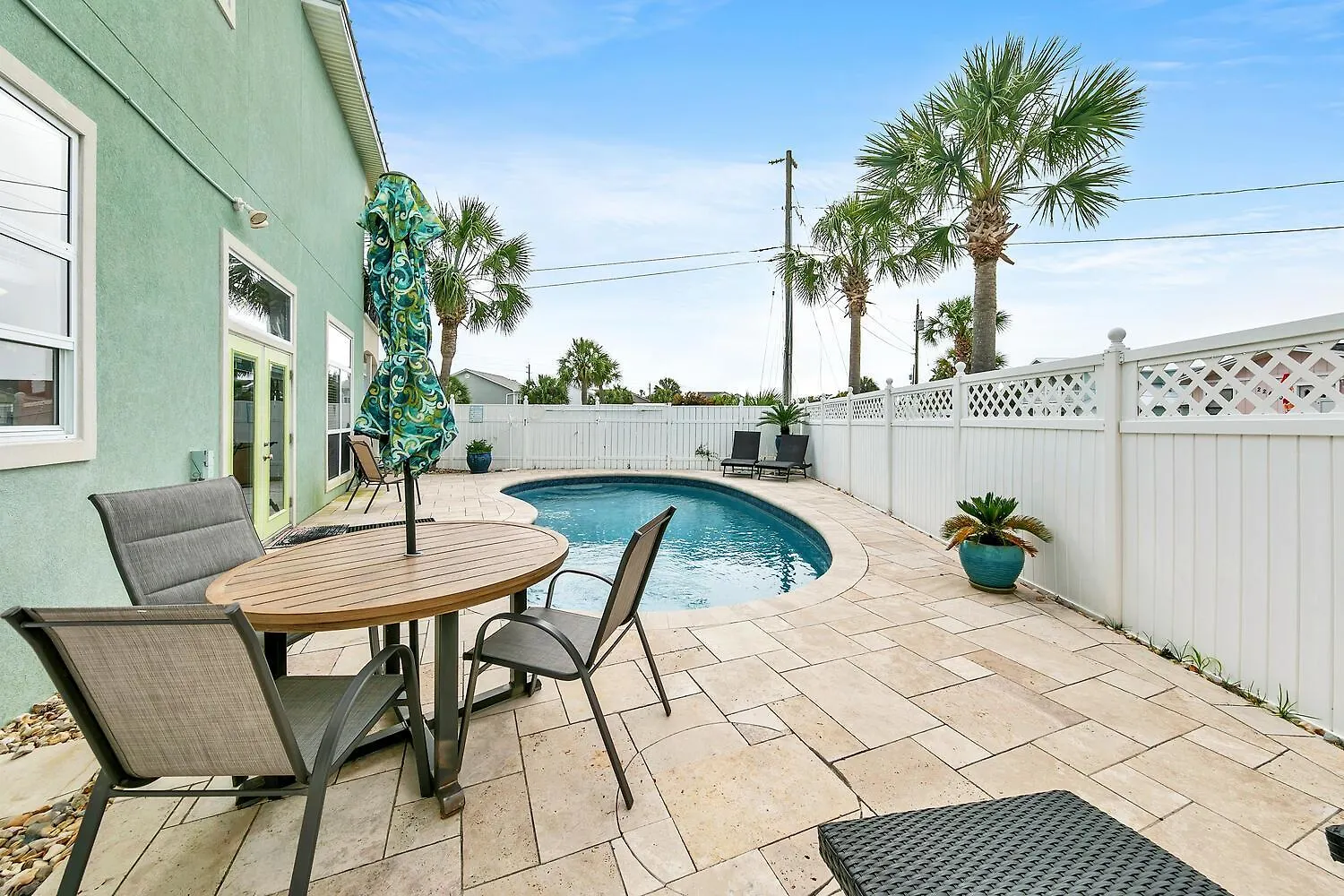 Semesterbostad Blue Turtle Beach House By Emerald Coast Retreats Panama City Beach USA